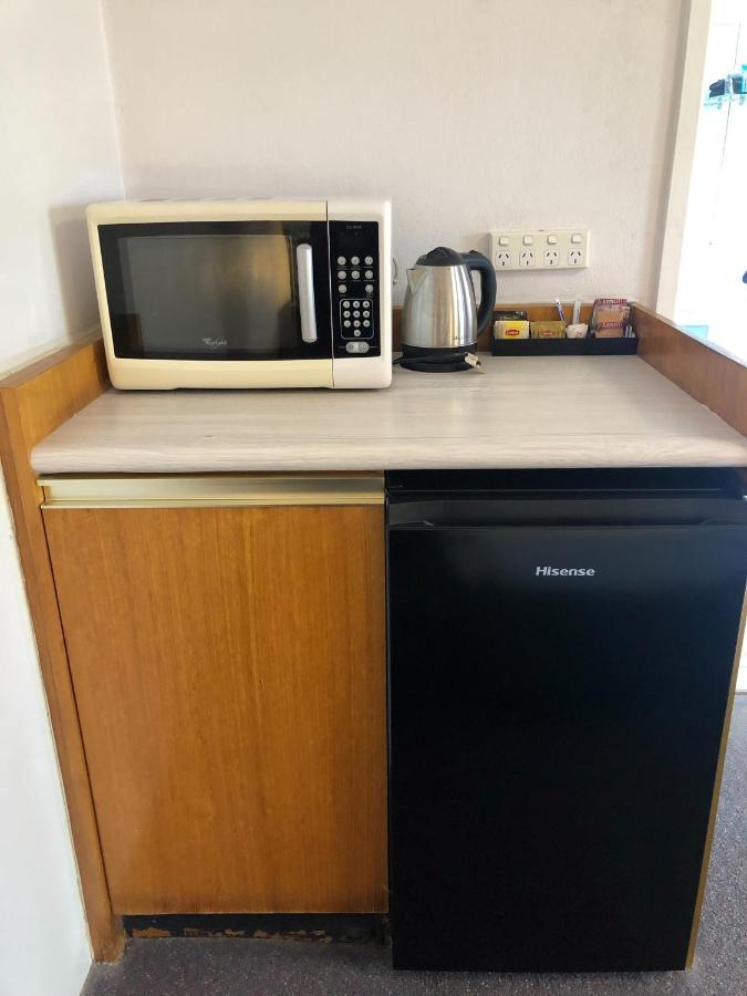 Avaleen Lodge Motor Inn Nowra Εξωτερικό φωτογραφία