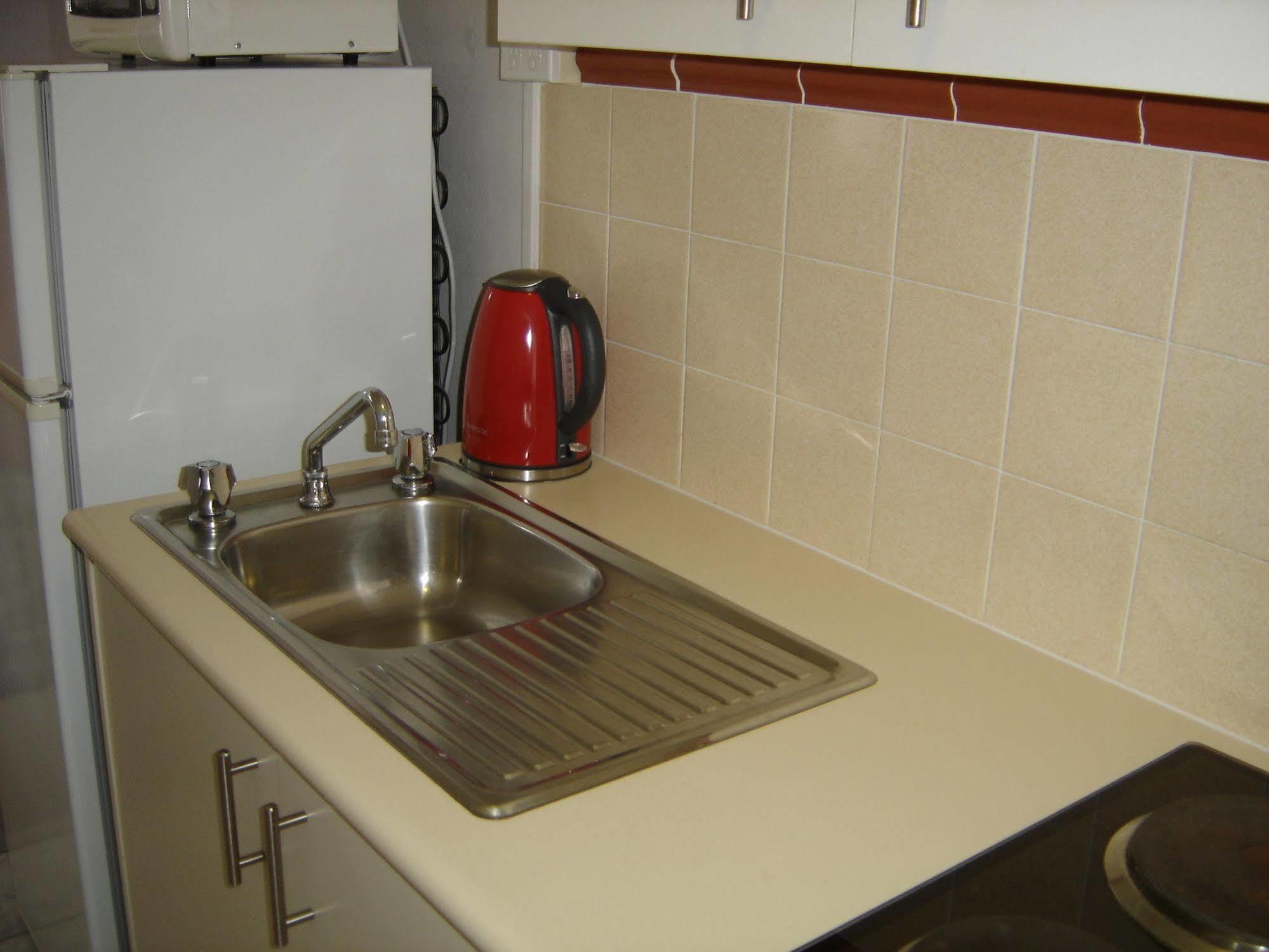 Avaleen Lodge Motor Inn Nowra Εξωτερικό φωτογραφία